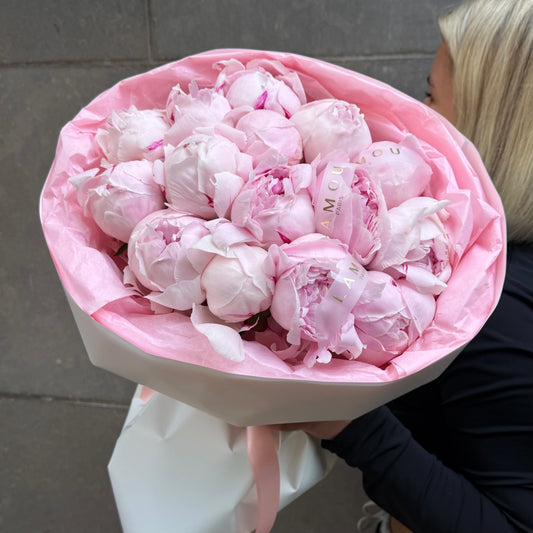 15 Pink Peonies