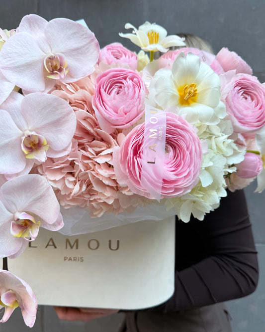 Silken Garden Oval Box L