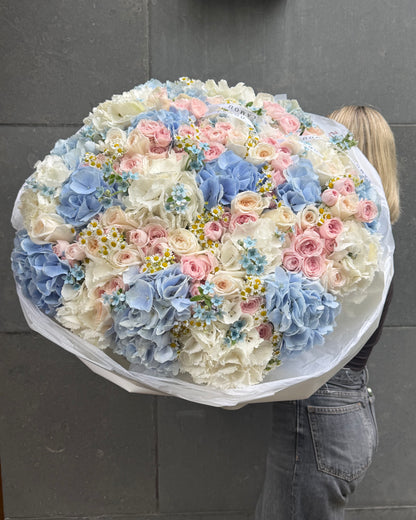 Pastel Meadow XXL