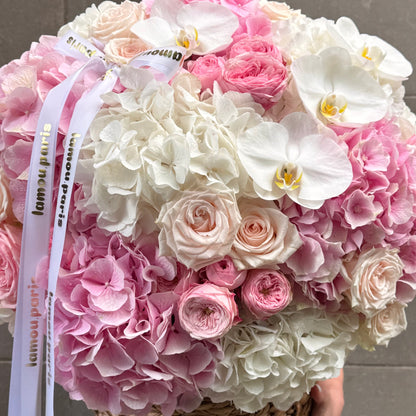 Pink x White in a Panier L