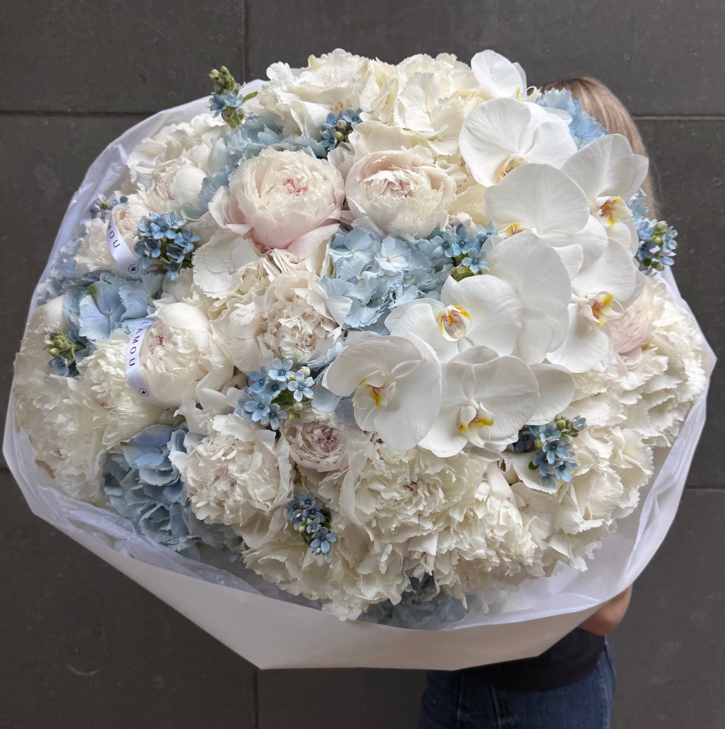 White x Blue Cloud XXL