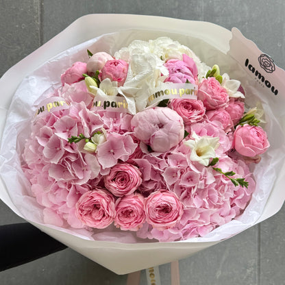 Pinky White M