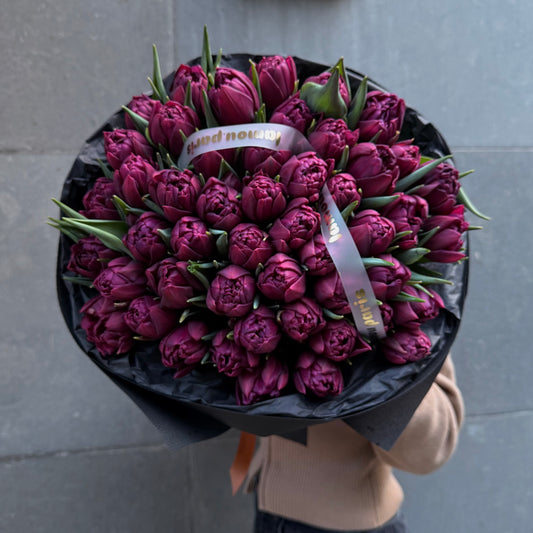 50 Tulips "Alison Bradley"