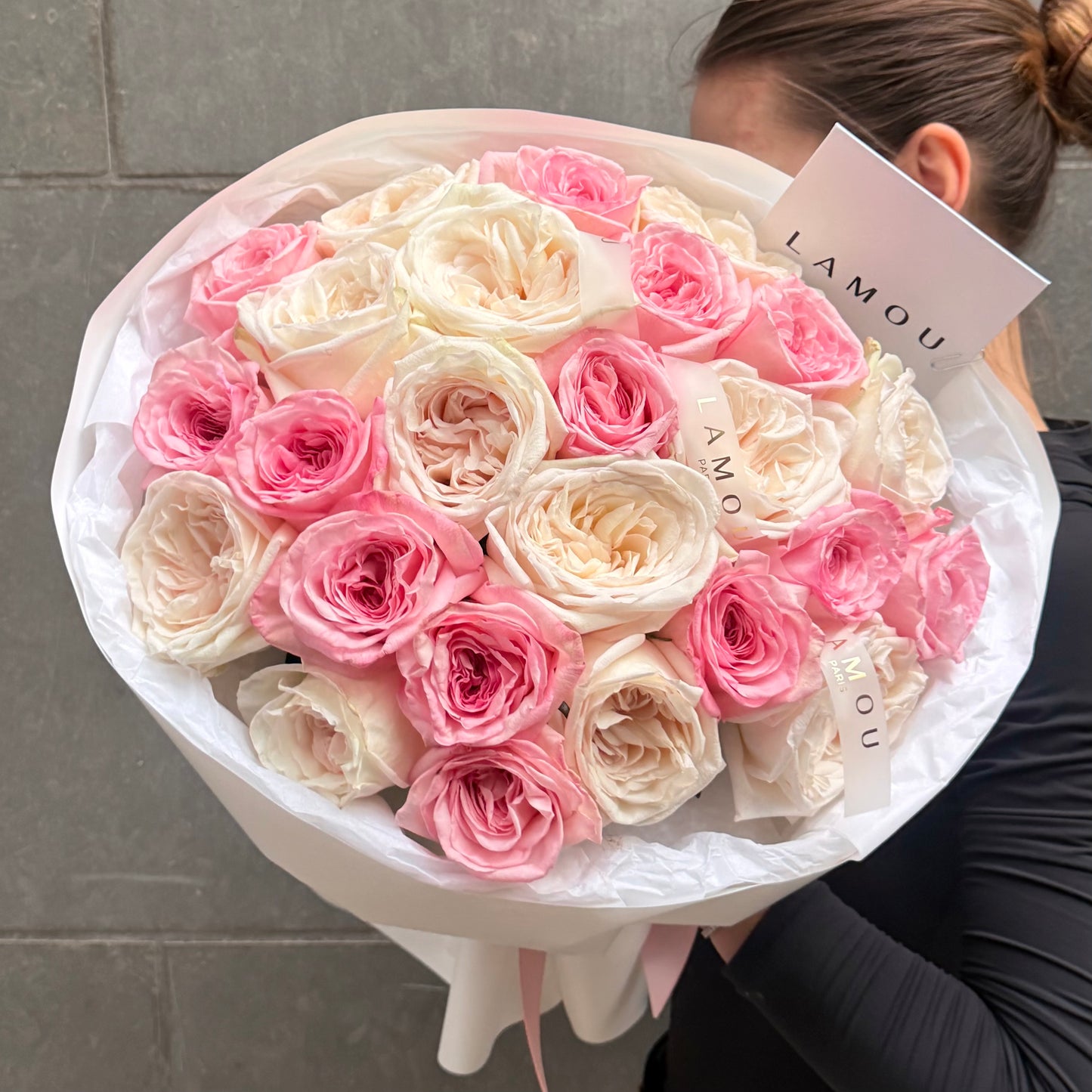 25 Pink & White Peony Roses
