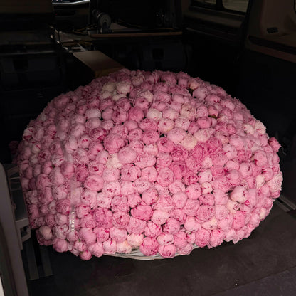 1001 Peonies Basket