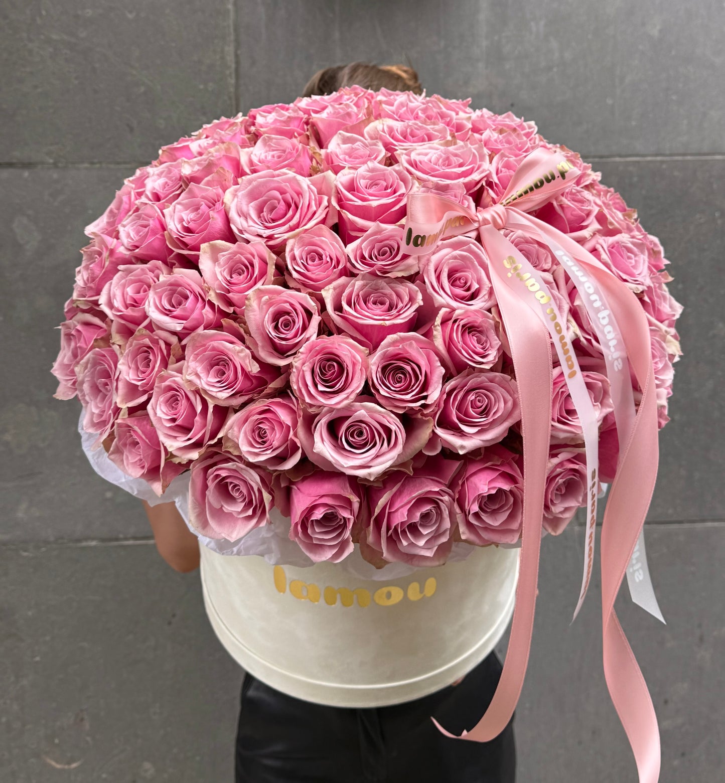 101 Pink Roses in a Box L