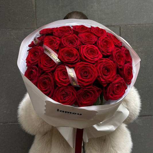 25 roses rouges